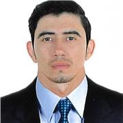 Profesor de Derecho con enseñanza de calidad para satisfacción del alumno